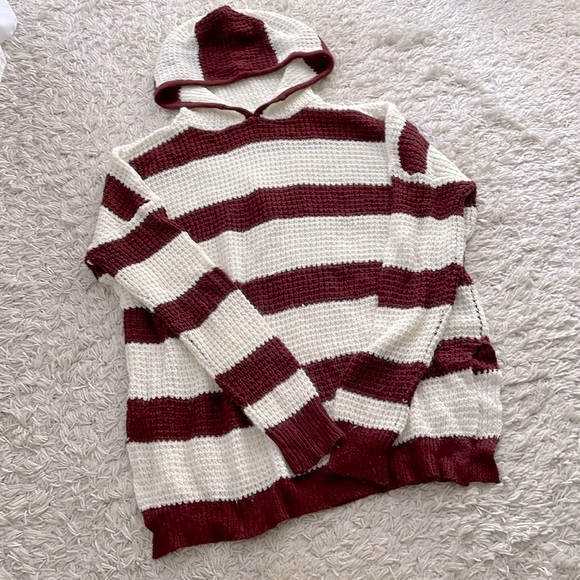 Rue 21 Burgundy and White Striped Hooded Sweater Tunic, size M - Picture 1 of 9